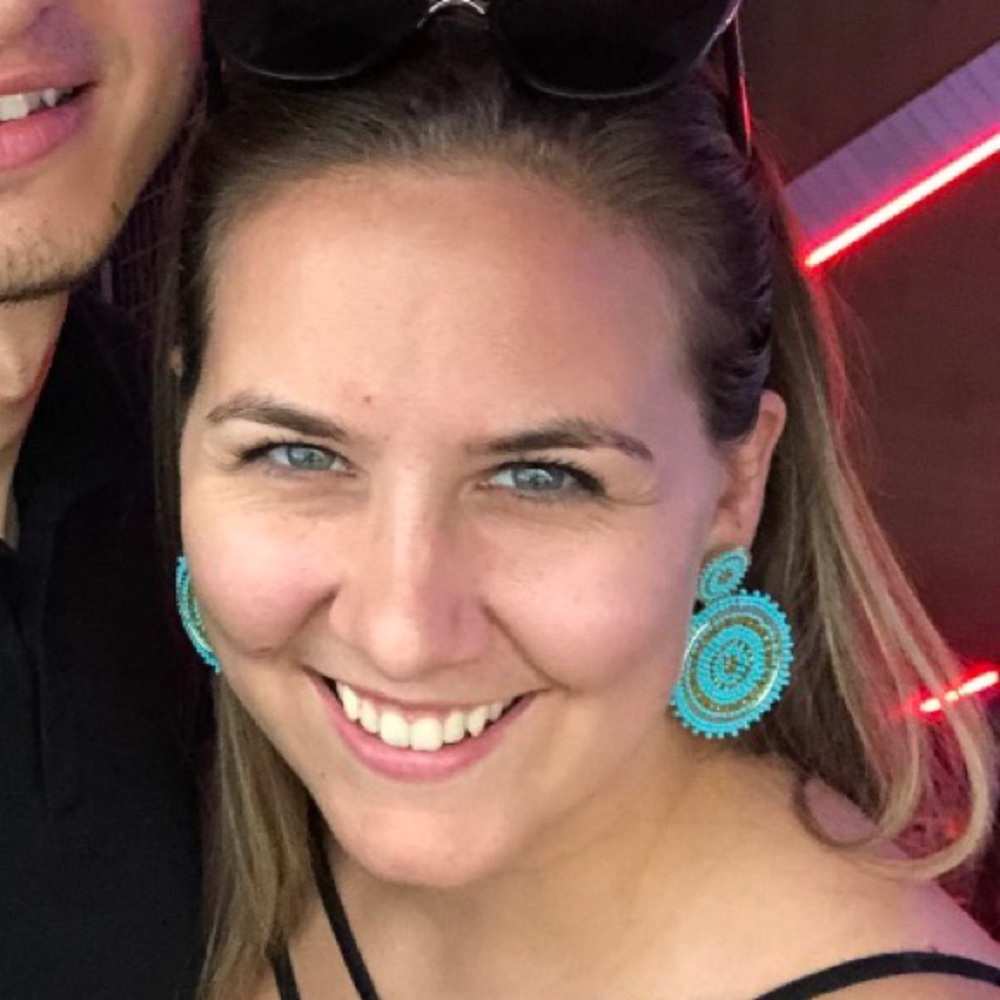Meet your Posher, Jessica